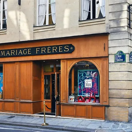 17m2 St Germain Des Pres Paris